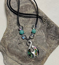 Edelstein-Halsschmuck